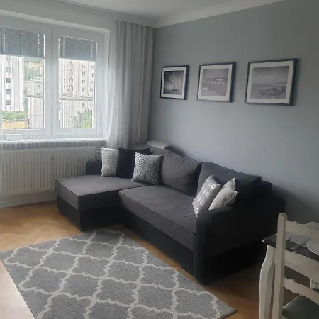 Rosa Iii -3 Pokoje- *