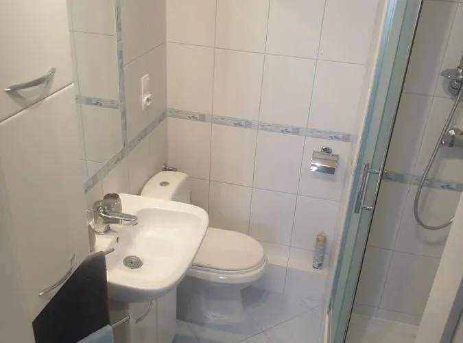 Rosa Iii -3 Pokoje- Apartmán *